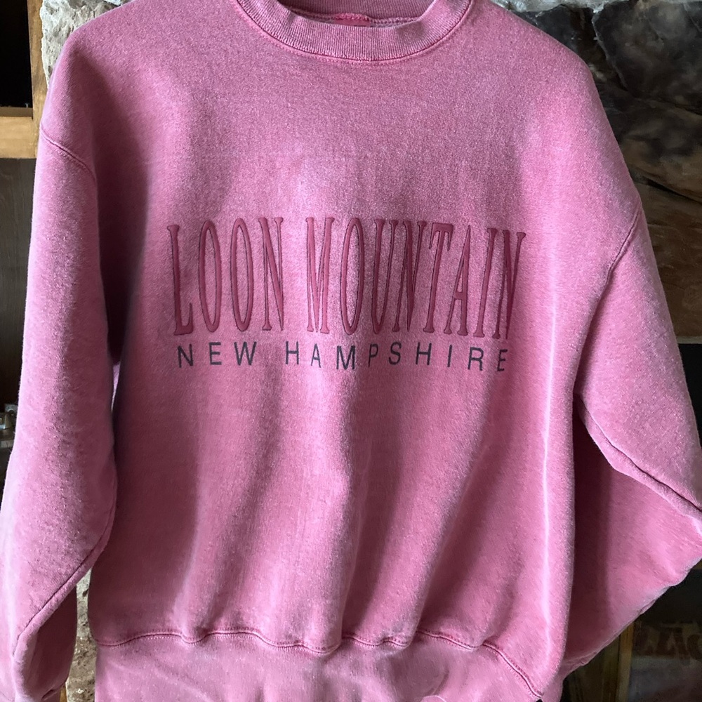 Vintage 90s New Hampshire Oversized Crewneck Sweatshirt made in USA garment dyed